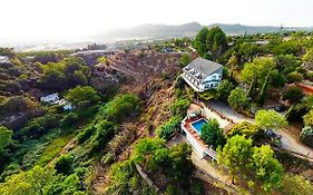 Villa Ignacia B&B - Serenity in Nature between Ronda&Setenil de las Bodegas